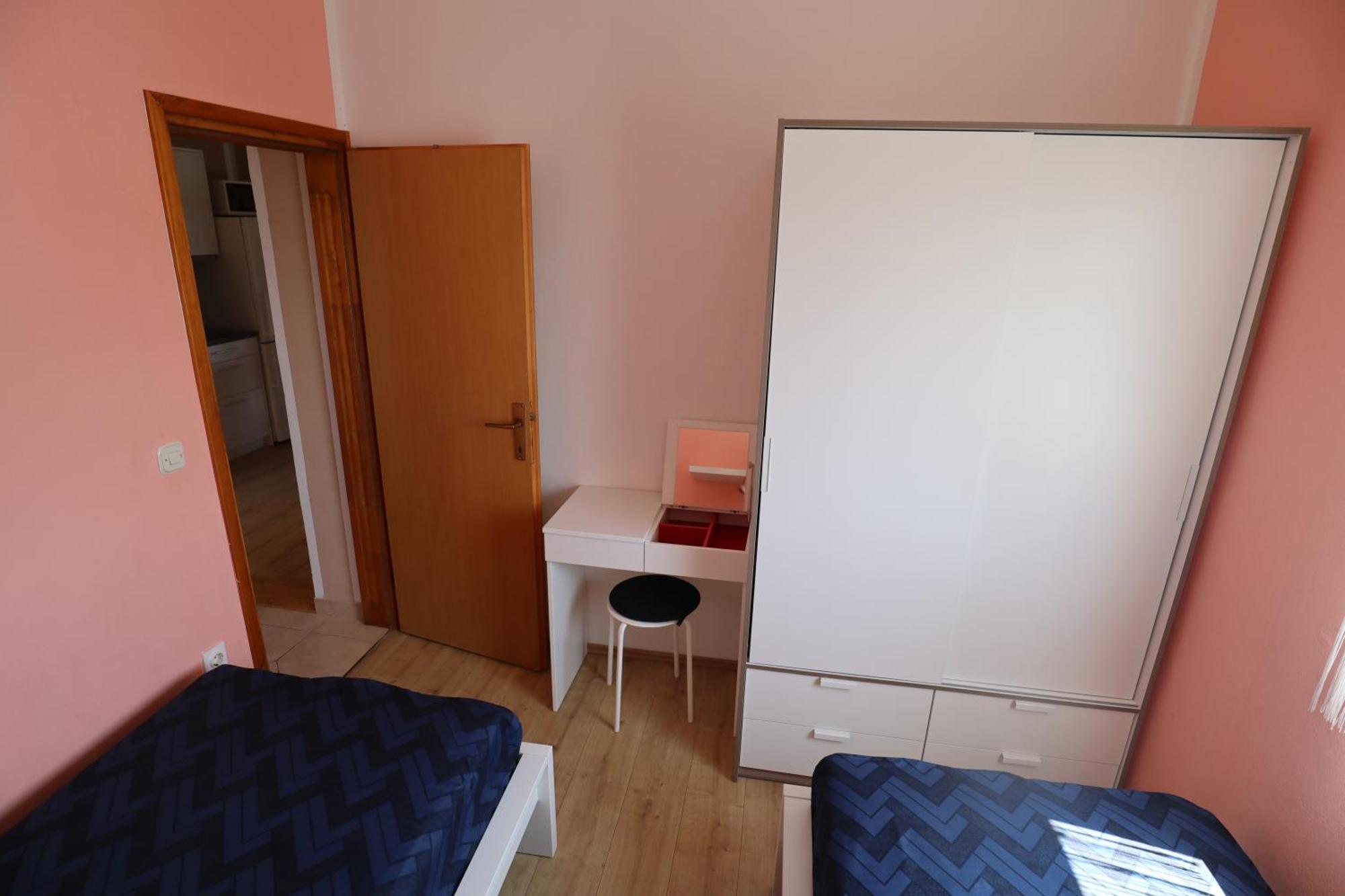 Apartman ˝Abaza˝ วีร์ ภายนอก รูปภาพ