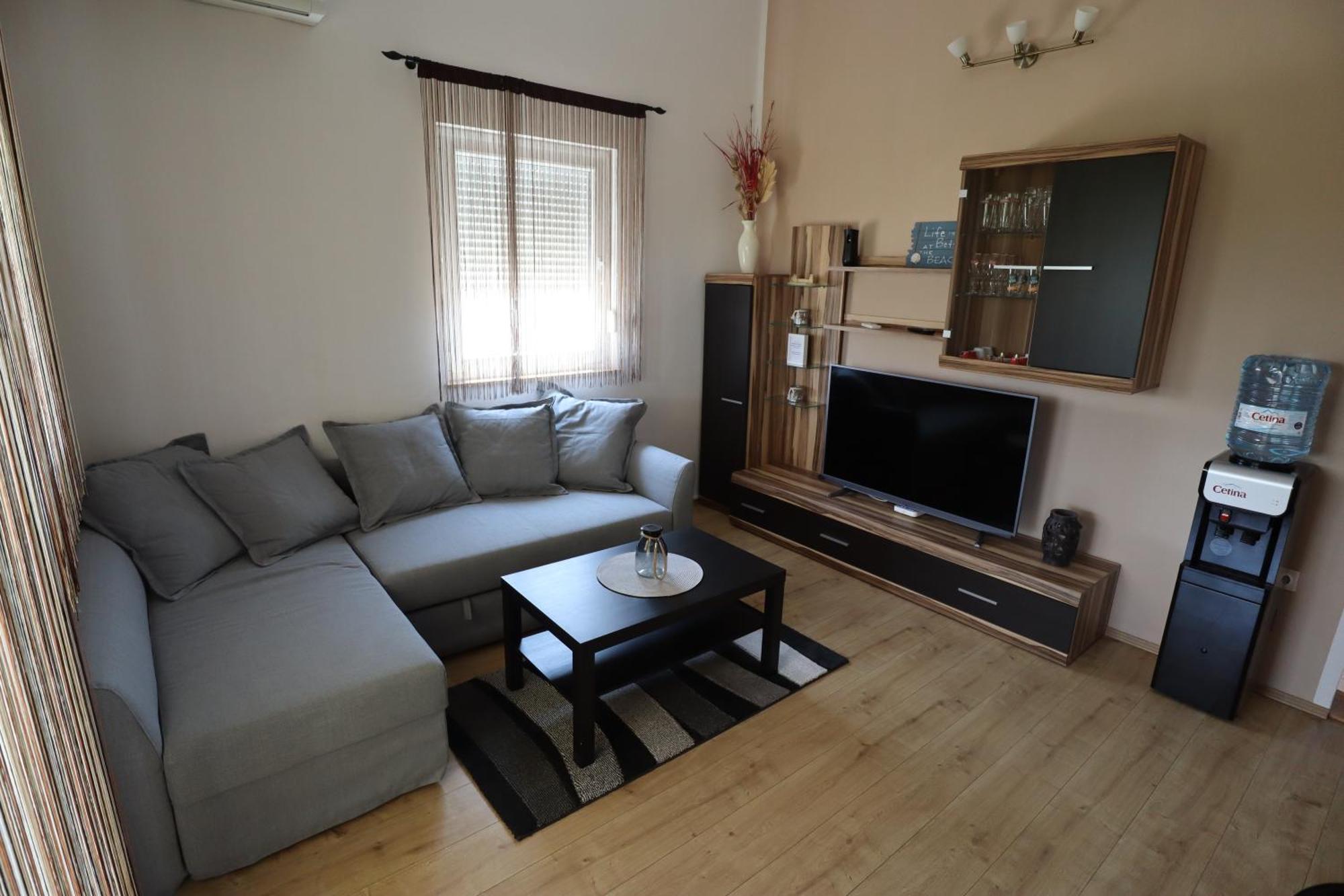 Apartman ˝Abaza˝ วีร์ ภายนอก รูปภาพ